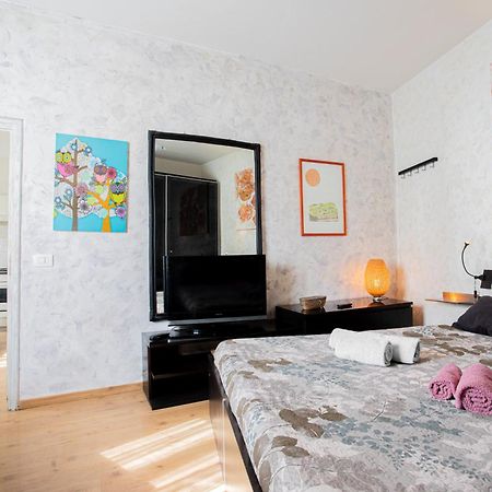 Casa Moderna Vicino Firenze Apartment Прато Екстериор снимка